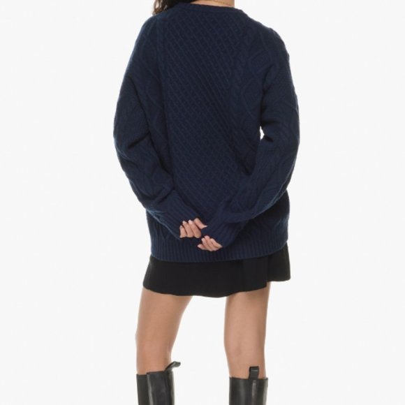 Aritzia Sunday Best Peggy Sweater in Admiral - Picture 4 of 9